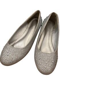 Hot Cakes Orleans Silver Rhinestone Round Toe Slip on Flats Size 8 M Look NewBr